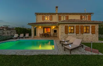4-Bedroom Villa for 10 Guests in Barban, Croatia