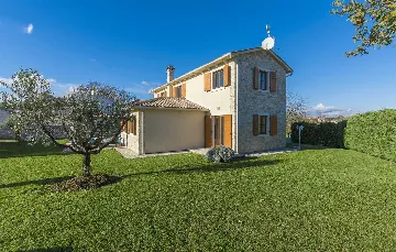4-Bedroom Villa for 10 Guests in Barban, Croatia