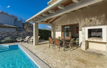 4-Bedroom Villa for 10 Guests in Barban, Croatia