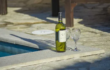 4-Bedroom Villa for 10 Guests in Barban, Croatia