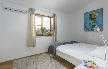 4-Bedroom Villa for 10 Guests in Barban, Croatia