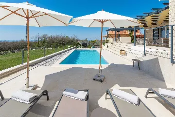 4-Bedroom Villa in Markovac for Up to 8