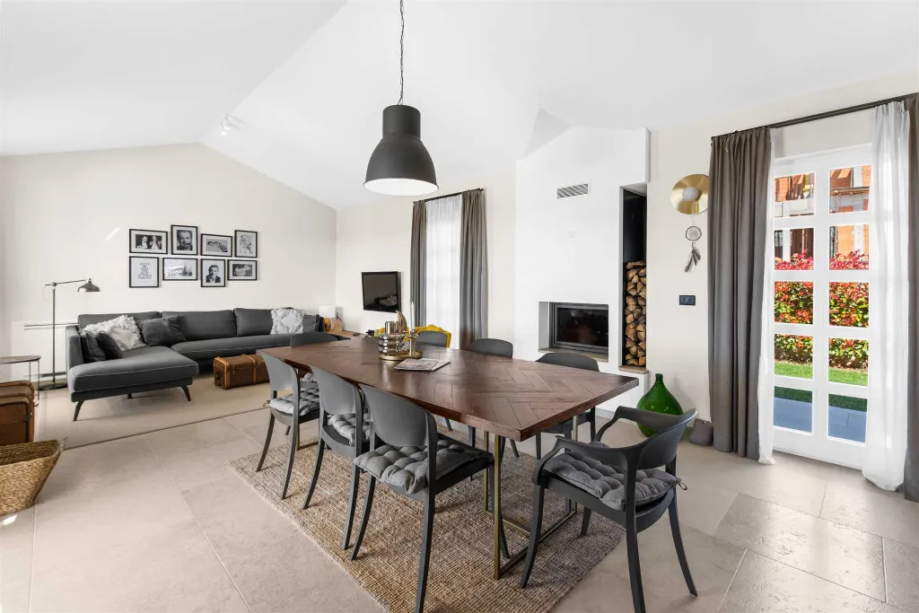 4-Bedroom Villa in Markovac for Up to 8