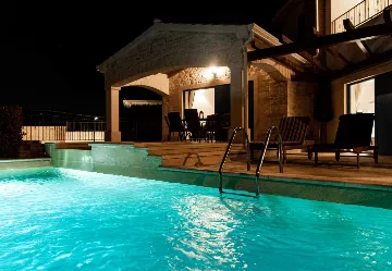 Villa in Tar for up to 8 with Private Pool