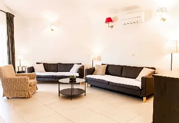 Villa in Tar for up to 8 with Private Pool