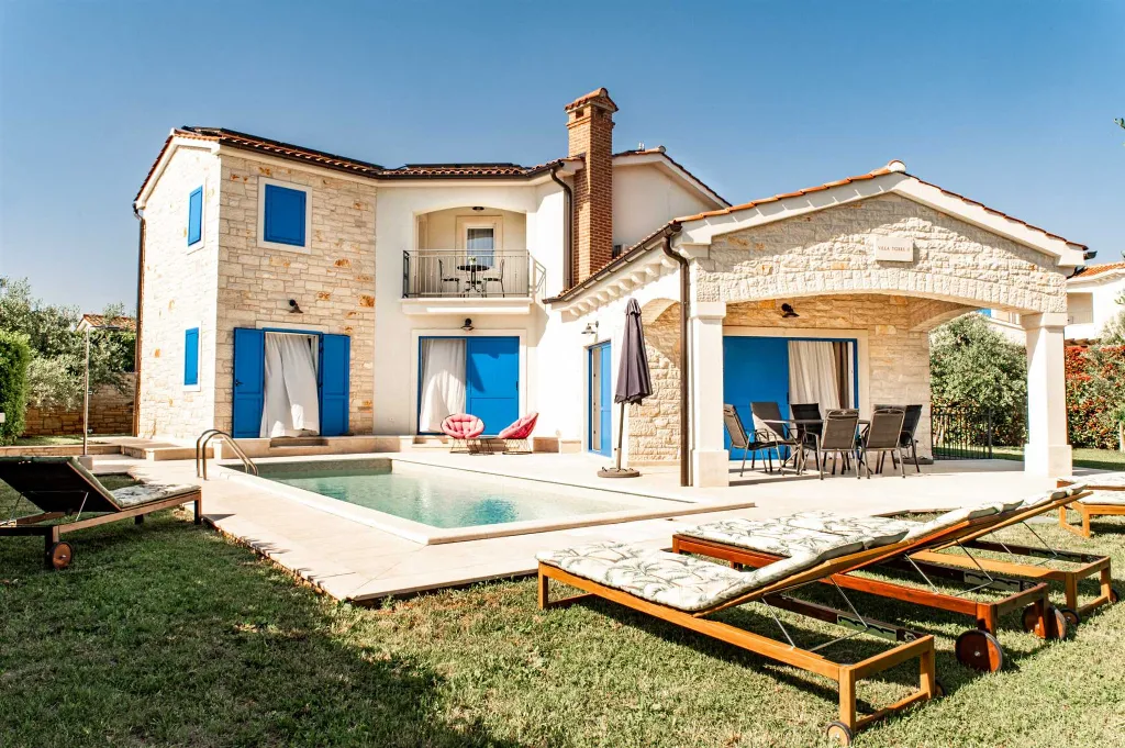 Tar Villa with Private Pool & Sea-View Terrace