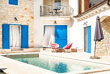 Tar Villa with Private Pool & Sea-View Terrace