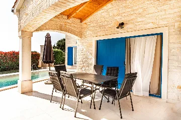 Tar Villa with Private Pool & Sea-View Terrace