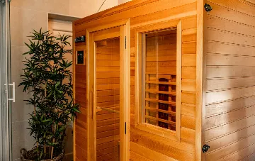 3-Bedroom Villa with Private Pool and Sea View in Tar