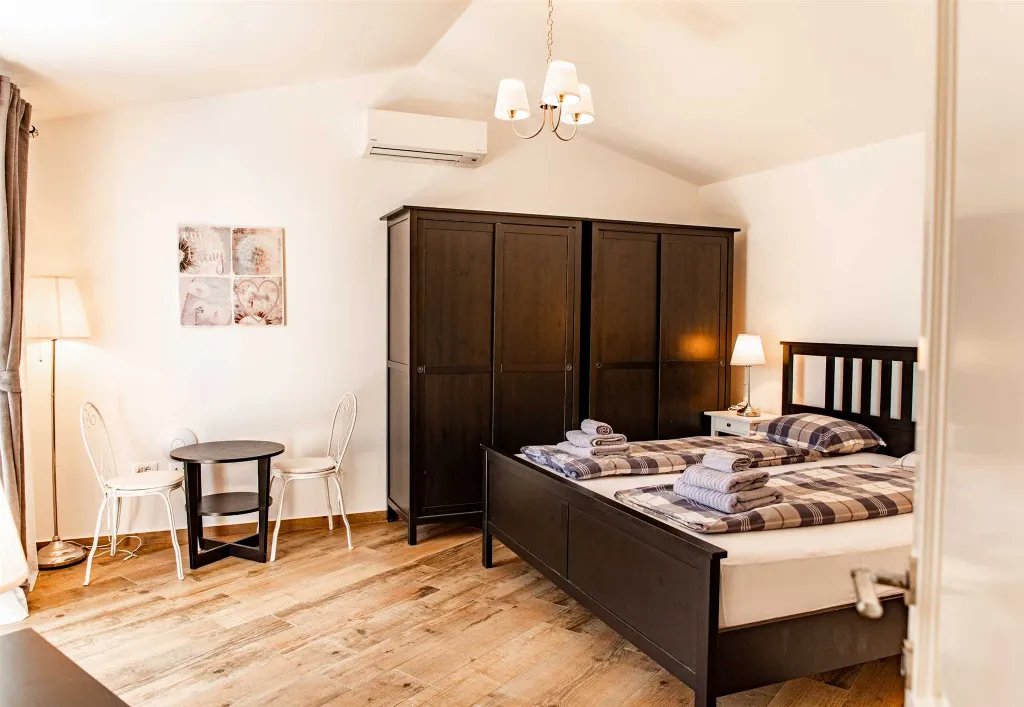 Villa in Tar for up to 8 Guests