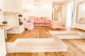 Villa in Tar for up to 8 Guests