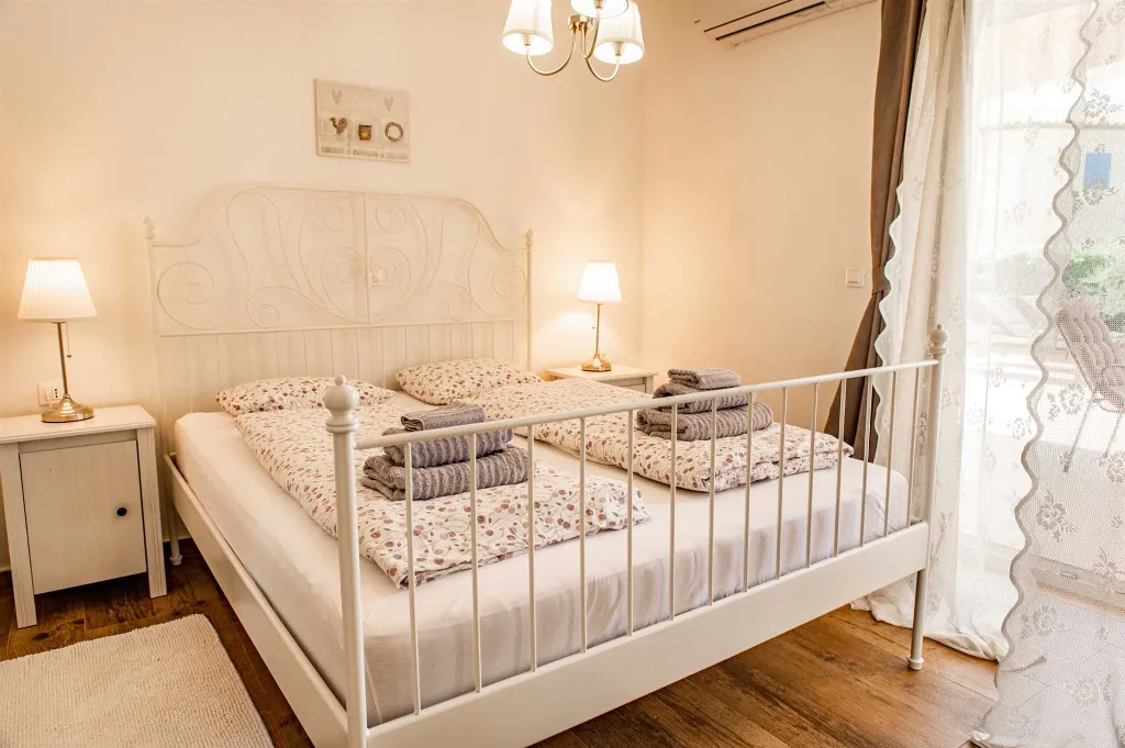 Villa in Tar for up to 8 Guests