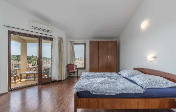 Spacious Villa in Premantura with Private Pool