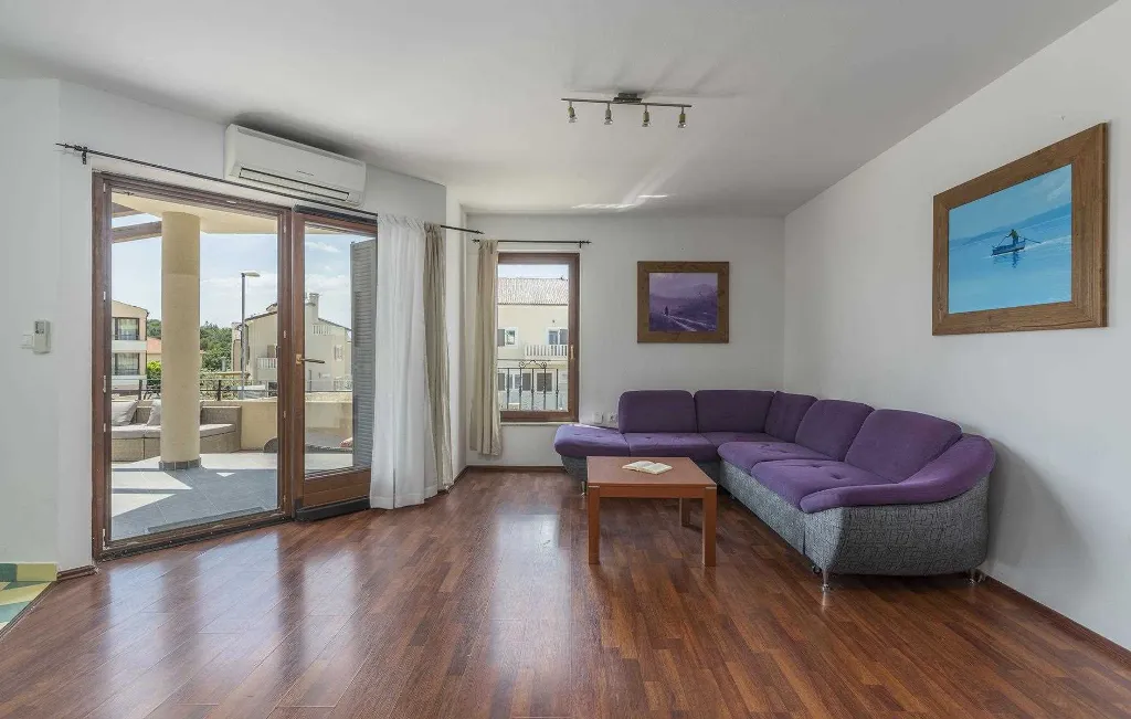 Spacious Villa in Premantura with Private Pool