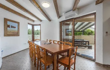 Spacious Villa in Premantura with Private Pool