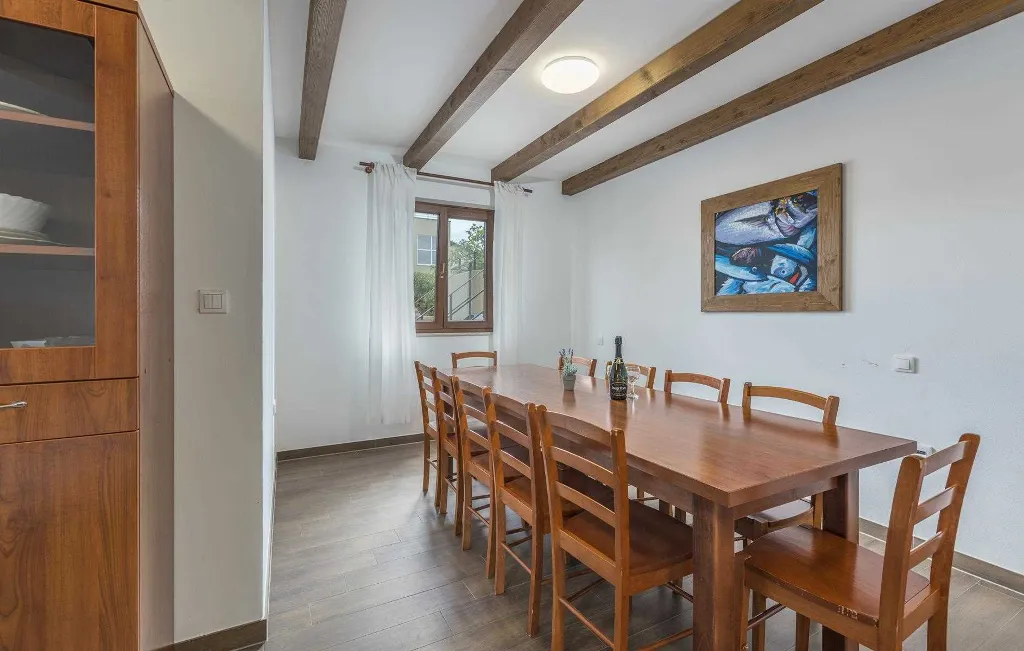 Spacious Villa in Premantura with Private Pool