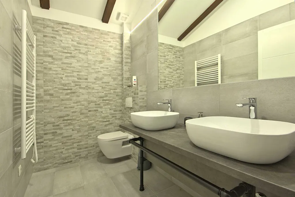 4-Bedroom Villa with Private Pool in Rošini