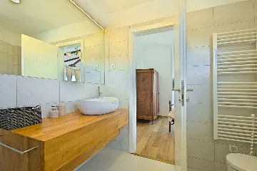 4-Bedroom Villa with Private Pool in Rošini