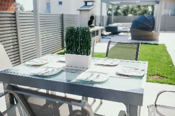 Modern Villa with Private Pool in Novigrad