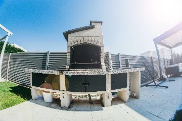 Modern Villa with Private Pool in Novigrad