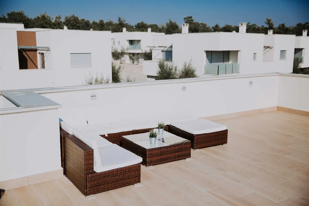 Modern Villa with Private Pool in Novigrad