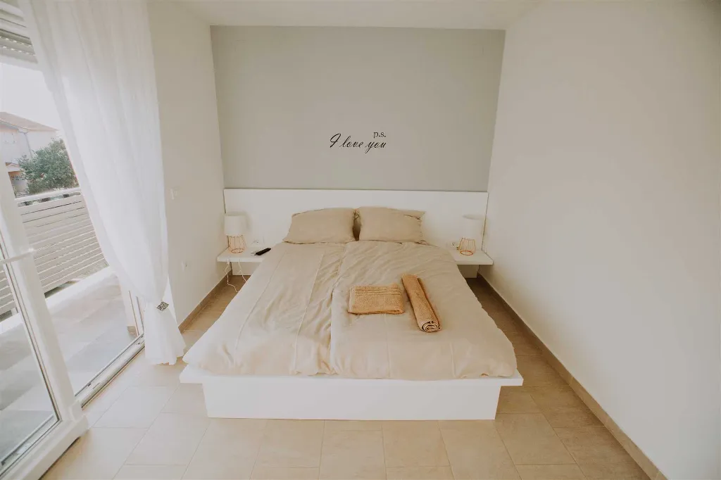 Modern Villa with Private Pool in Novigrad