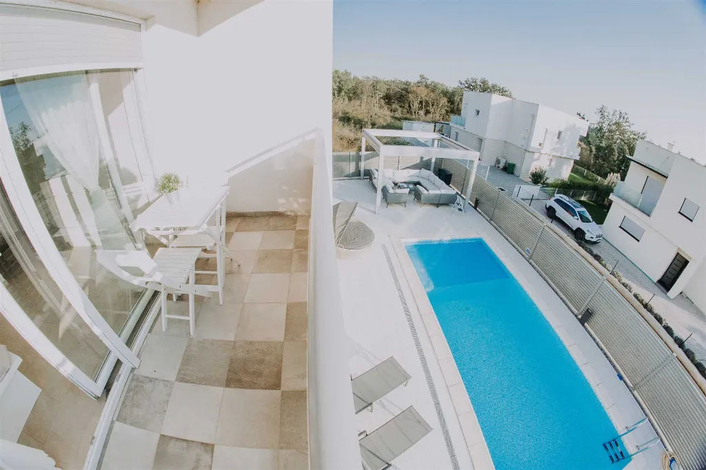 Modern Villa with Private Pool in Novigrad