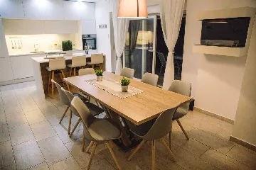 Modern Villa with Private Pool in Novigrad