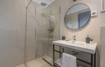 Villa in Rojnići with Private Pool and Sauna