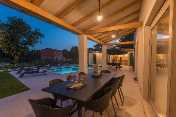 Villa in Rojnići with Private Pool and Sauna