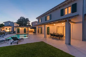 Villa in Rojnići with Private Pool and Sauna