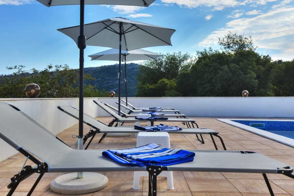 4-Bedroom Holiday House in Bribir for Up to 10
