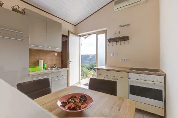 4-Bedroom Holiday House in Bribir for Up to 10