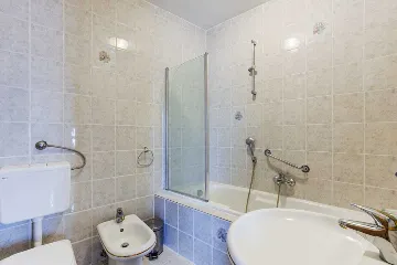 4-Bedroom Holiday House in Bribir for Up to 10