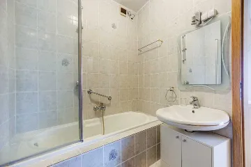 4-Bedroom Holiday House in Bribir for Up to 10