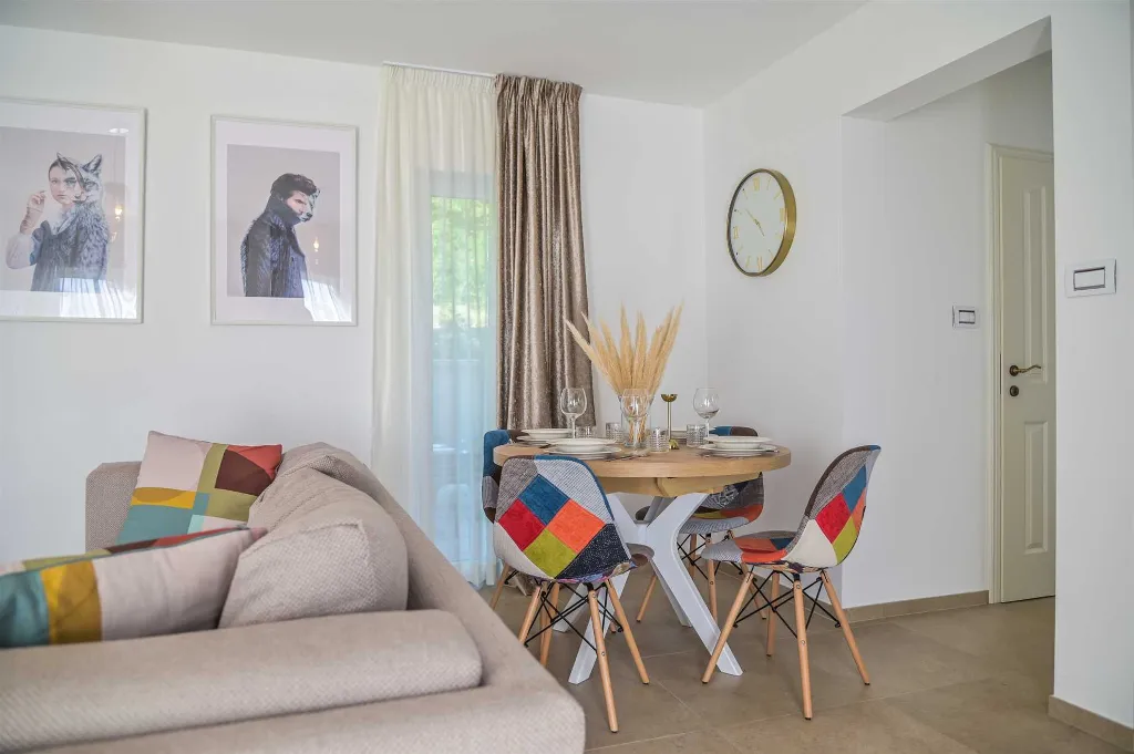 Modern 2-Bedroom Villa with Heated Pool in Kraljevica