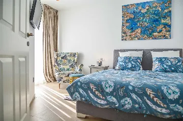 Modern 2-Bedroom Villa with Heated Pool in Kraljevica