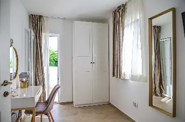 Modern 2-Bedroom Villa with Heated Pool in Kraljevica