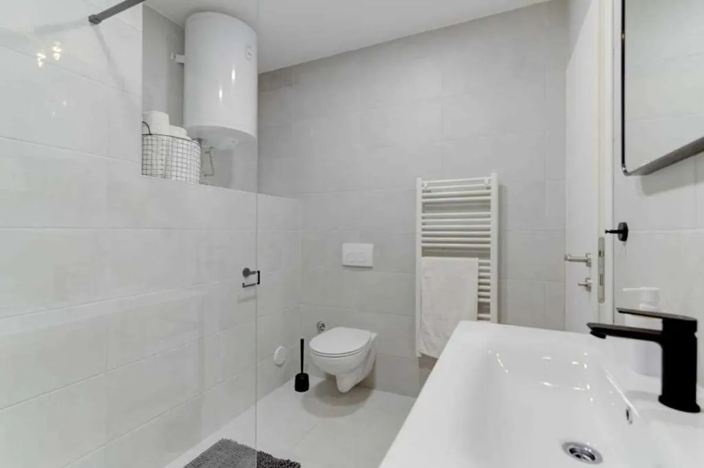 2-Bedroom Apartment in Novi Vinodolski with Garden BBQ
