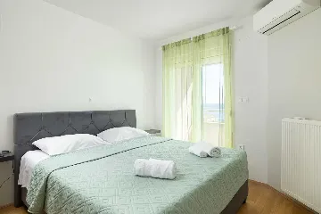 Crikvenica Apartment with Sea-View Balcony