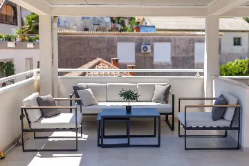 Duboka Klek Apartment with 2 Bedrooms for 4