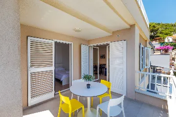 Duboka Klek Apartment with 2 Bedrooms for 4