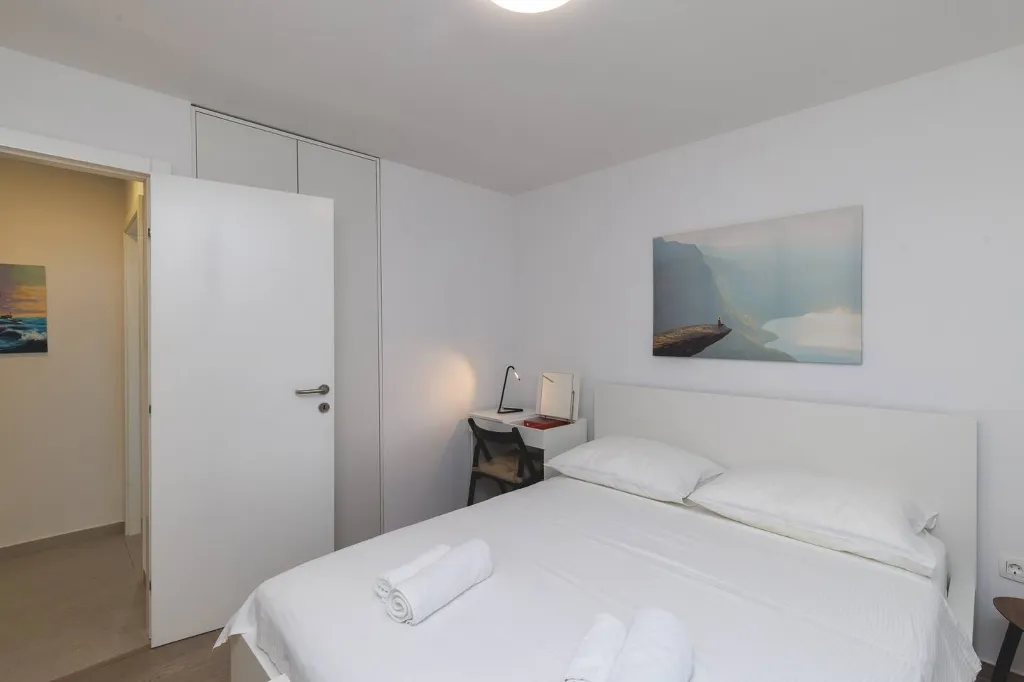 Duboka Klek Apartment with 2 Bedrooms for 4