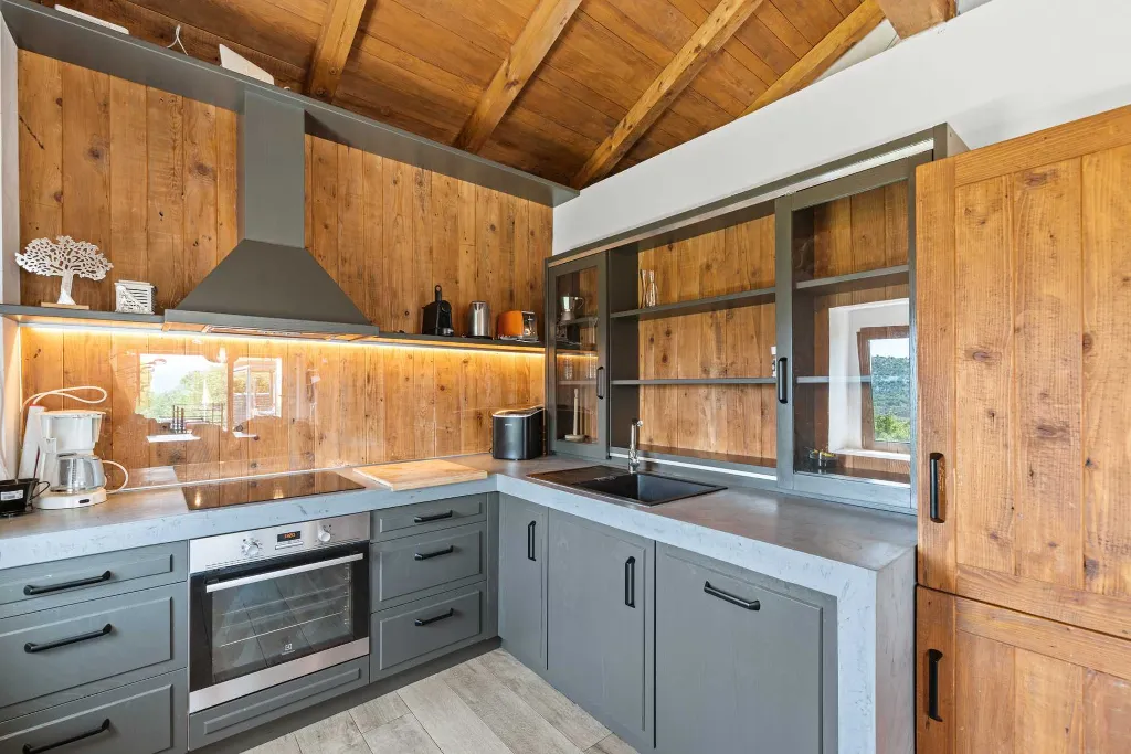 Spacious 4-Bedroom Villa in Bribir, Croatia