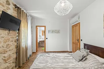 Spacious 4-Bedroom Villa in Bribir, Croatia