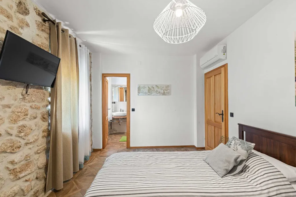 Spacious 4-Bedroom Villa in Bribir, Croatia