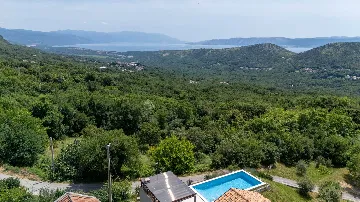Spacious 4-Bedroom Villa in Bribir, Croatia
