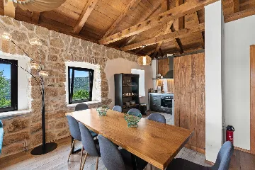 Spacious 4-Bedroom Villa in Bribir, Croatia