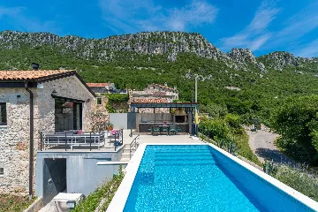 Spacious 4-Bedroom Villa in Bribir, Croatia