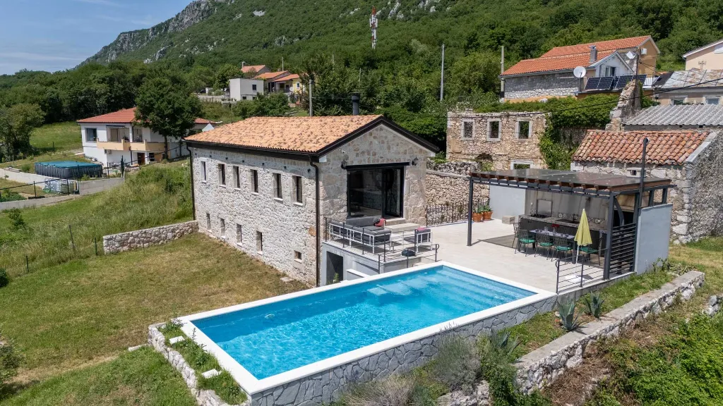 Spacious 4-Bedroom Villa in Bribir, Croatia